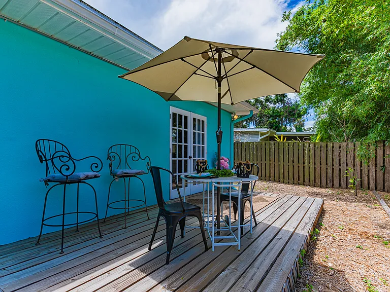 177 Woodland Dr #B — Photo 2