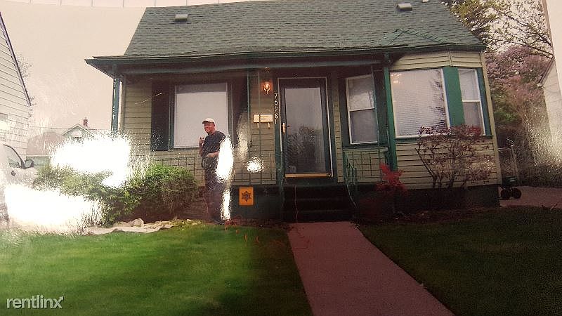 1st image of 7698 Grandville Ave
