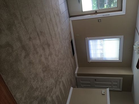 5th image of 1939 E Blackford Ave #A