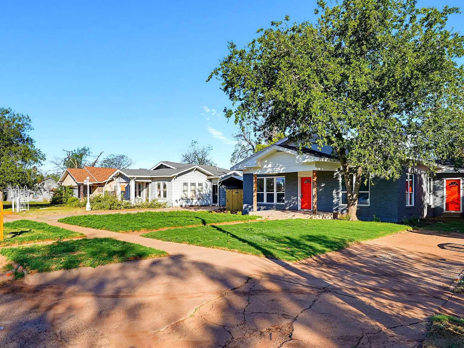 3 bed, 1568 sqft, $2,200 — Photo 3