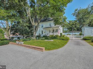 110 Schoolhouse Rd, Sykesville, MD 21784