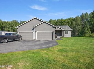 20815 Helluva St, Chugiak, AK 99567