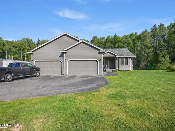 20815 Helluva St, Chugiak, AK 99567