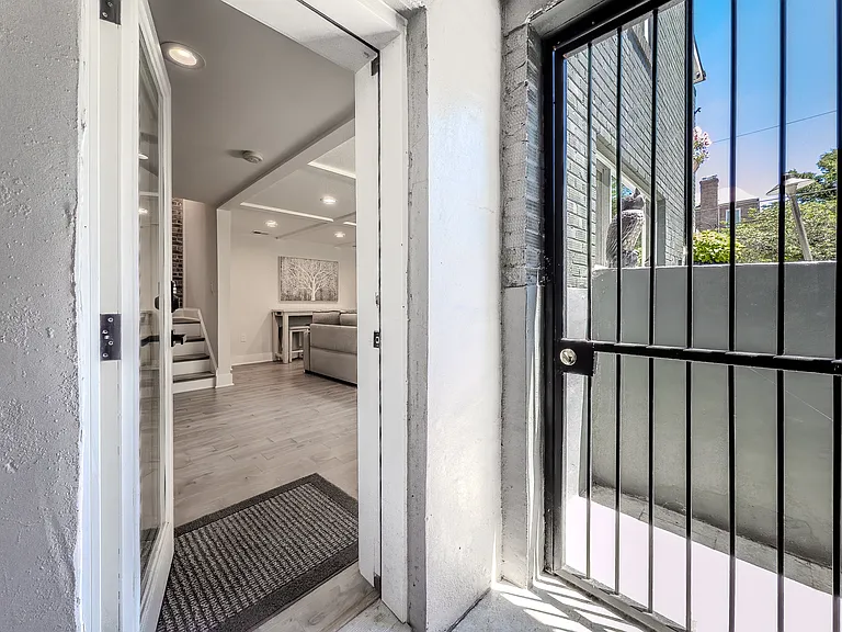 301 Gallatin St NW — Photo 39