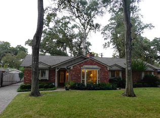 8706 Burkhart Rd, Houston, TX 77055