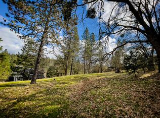 866 S Third South St, Jacksonville, OR 97530