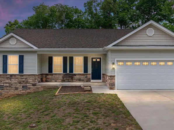 60 Servo Dr, Inwood, WV 25428