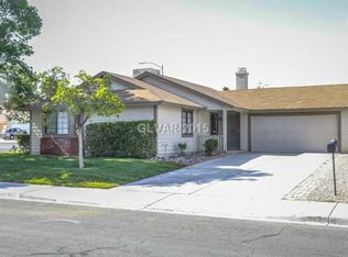 5872 Harbor Lights Dr, Las Vegas, NV 89130