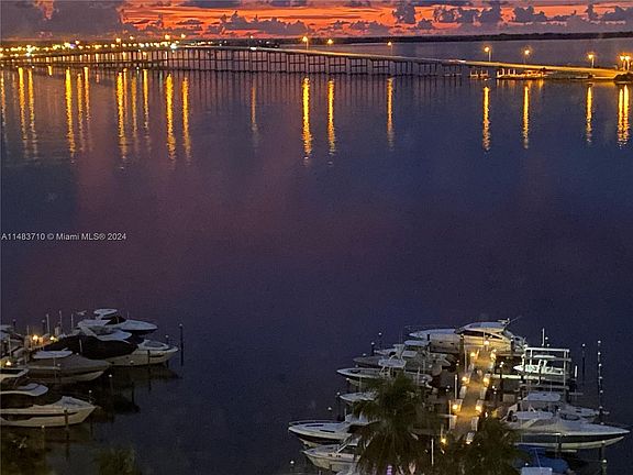 5th image of 1901 Brickell Ave APT B1514