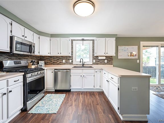 4th image of 2259 Hobblebush Ln