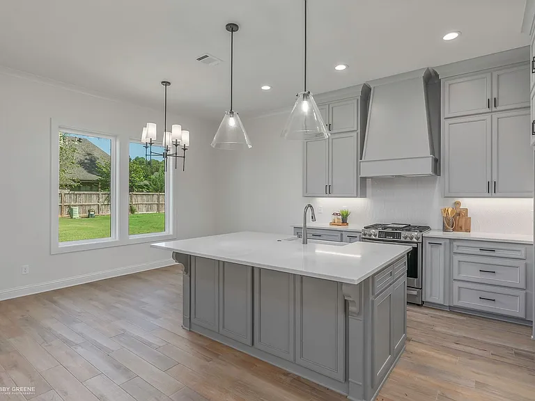 19 Turtle Creek Dr — Photo 11