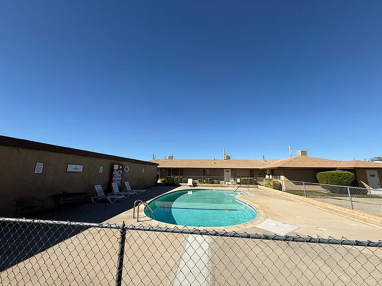 20788 Thunderbird Rd — Photo 42