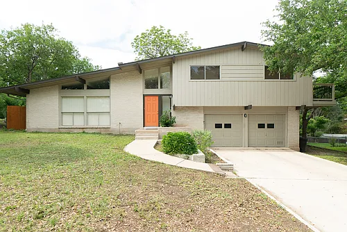 3811 Ridgeline Dr Photo 1