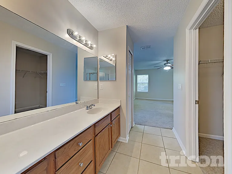 10310 Red Tip Rd — Photo 12