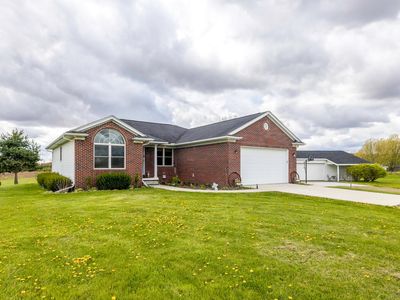 8681 Rynn Rd, Avoca, MI, 48006