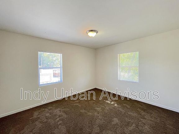 5th image of 10 S Bradley Ave