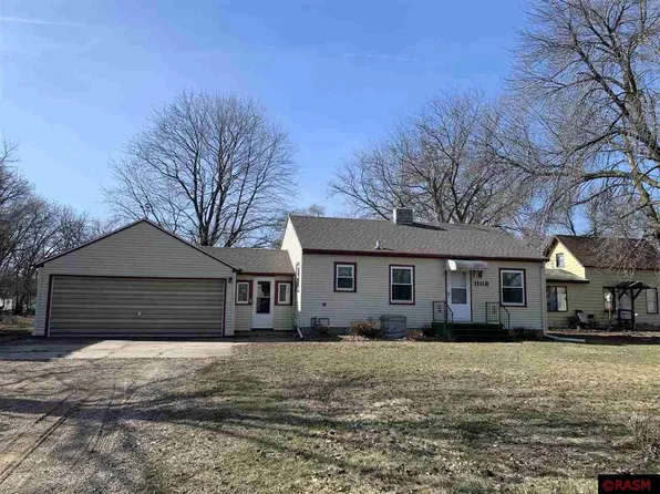 1108 1st Ave S, Saint James, MN 56081