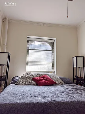 Rented by Sotheby's International Realty | media 7