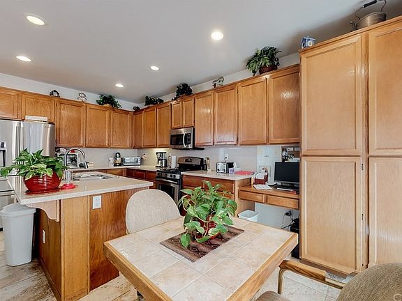 3rd image of 14672 Grandview Dr