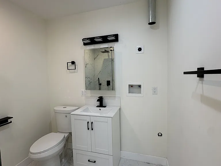 19314 Valerio St #1/2 — Photo 4
