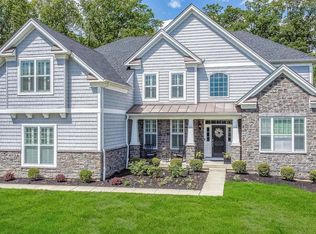 97 Barclay Rd, Line Lexington, PA 18932