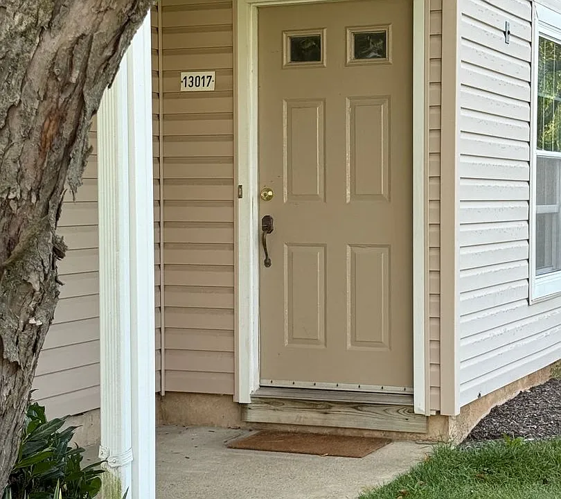 13017 Bennett Pl