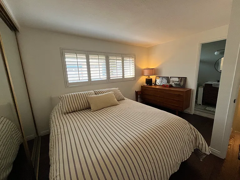 4660 Coldwater Canyon Ave #16 — Photo 13
