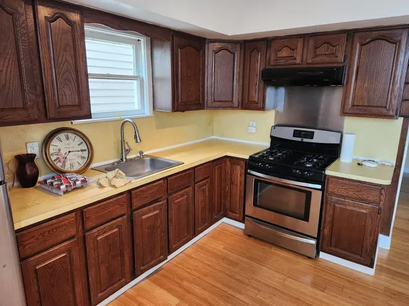 38 Humphrey Ave, Bayonne, NJ 07002