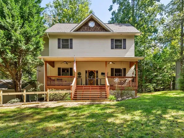 801 Village Rd, Murphy, NC 28906