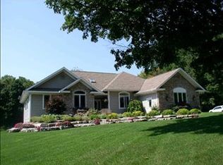 5392 Hughston Rd, Harbor Springs, MI 49740