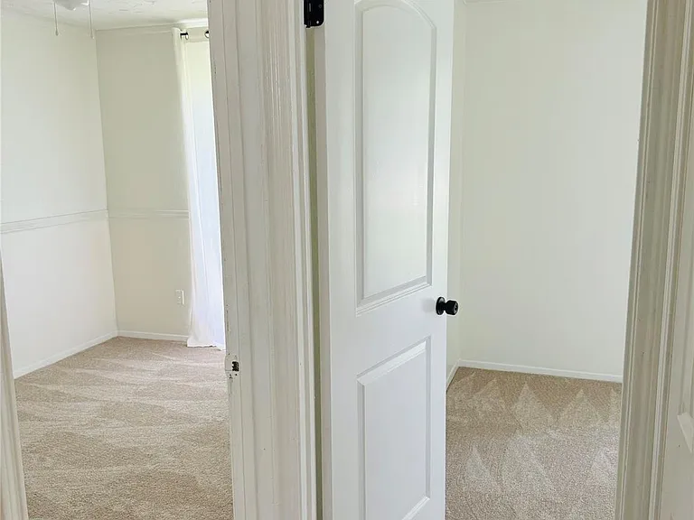 3318 Schroeder Ave — Photo 12