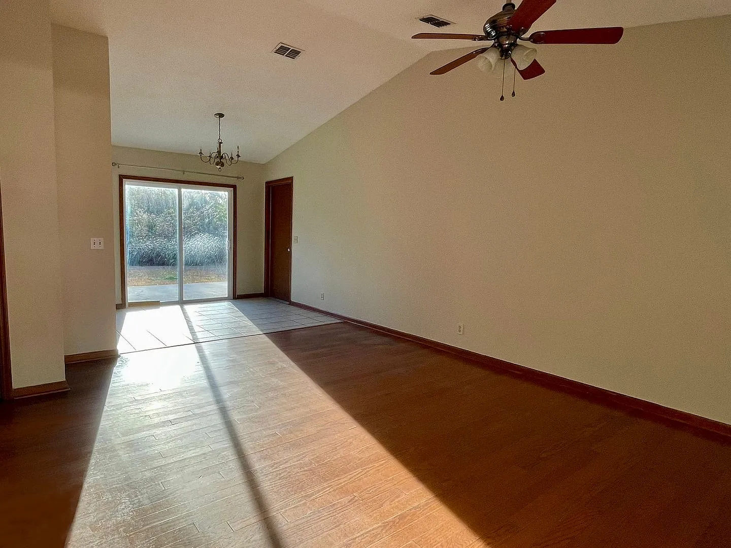 154 Green Acres — Photo 3