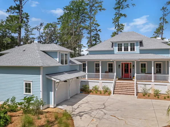 1731 Longfield Dr, Saint Helena Island, SC 29920