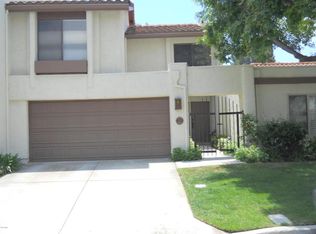 630 N Woodlawn Dr, Thousand Oaks, CA 91360