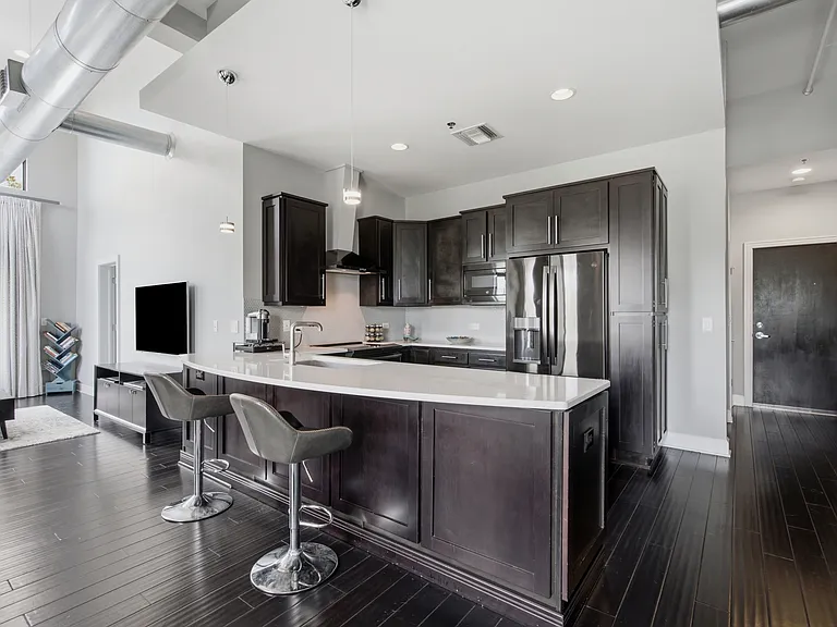 205 31st Ave N #310 — Photo 4