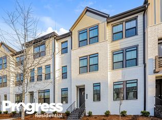 133 Woodway Park Dr, Sandy Springs, GA 30350