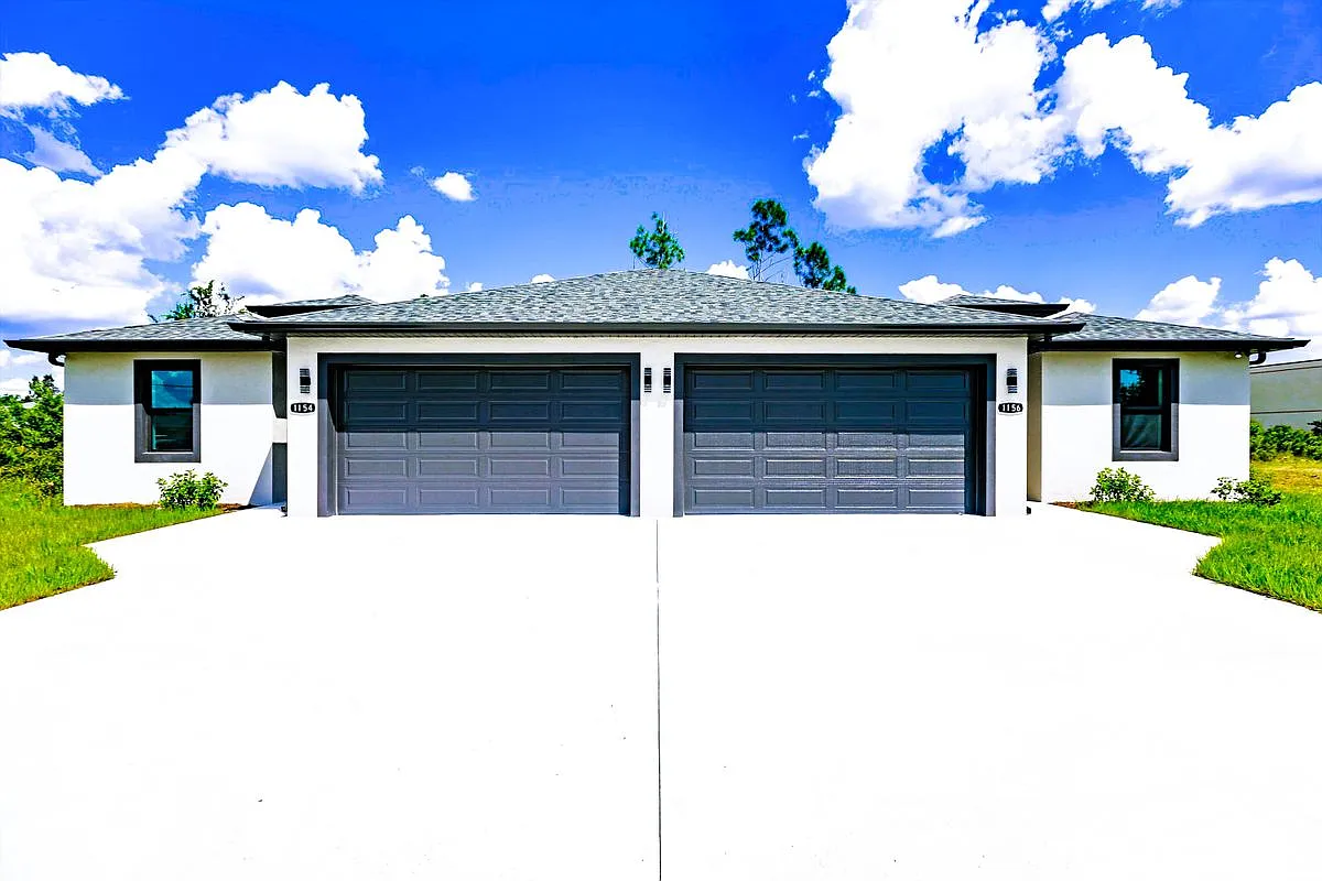 3 bed, 2.0 bath, 1500 sqft, $1,900 — Photo 1