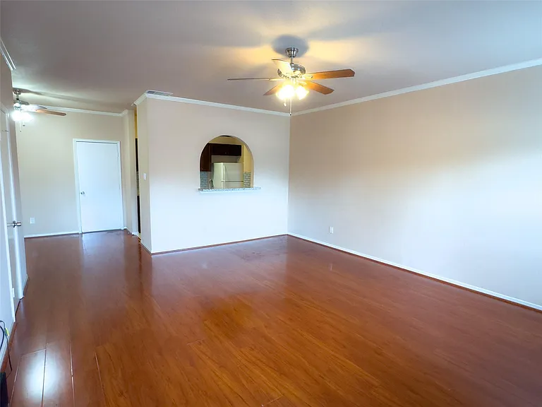 9800 Pagewood Ln #2705 — Photo 1