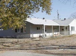 910-912 Derrer Rd, Columbus, OH 43204