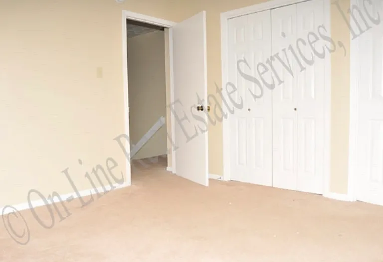 806 San Pedro Dr #D — Photo 6