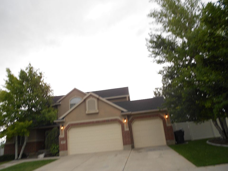 1st image of 4111 S Pheasant Park Dr