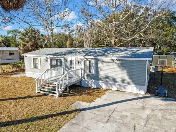 15739 Brenda St, Hudson, FL 34667