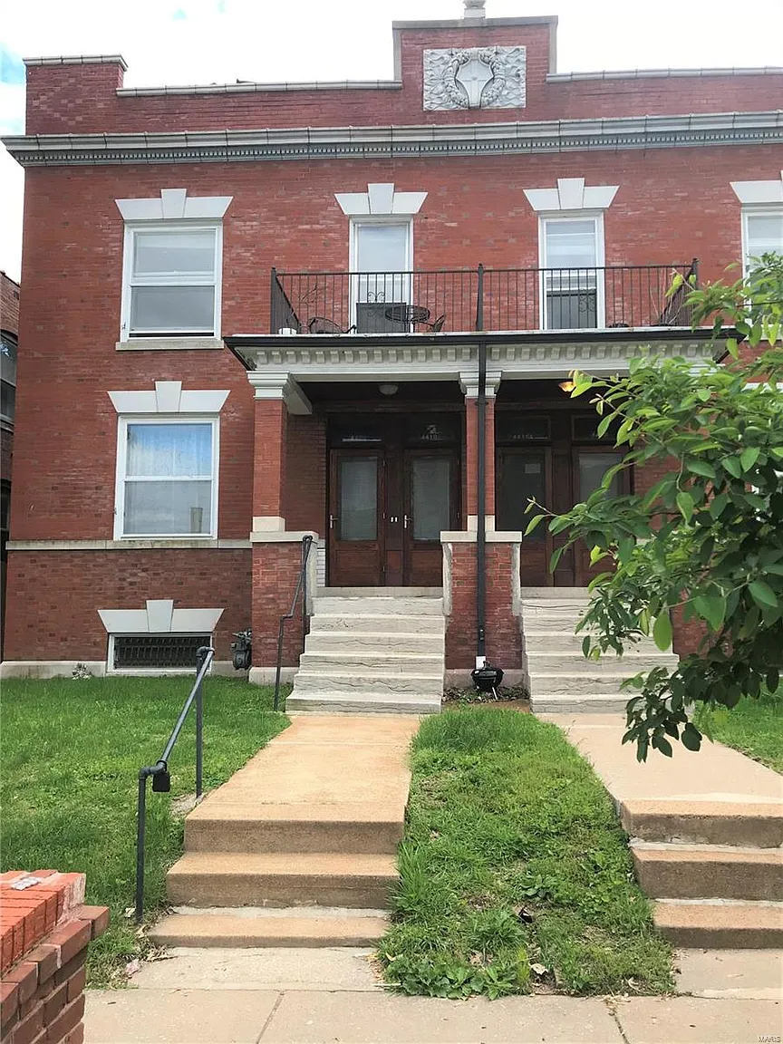 4412 Laclede Ave Floor 1 photo 1