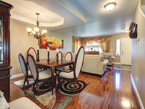 4th image of 17806 2nd Avenue Ct E