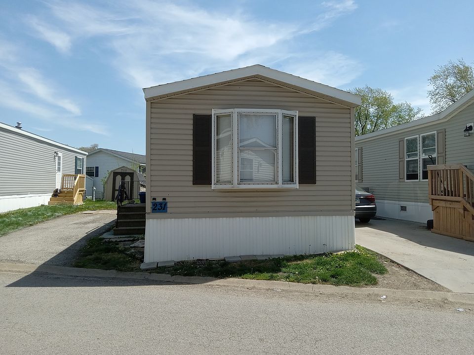 2nd image of 231 Pine Ln