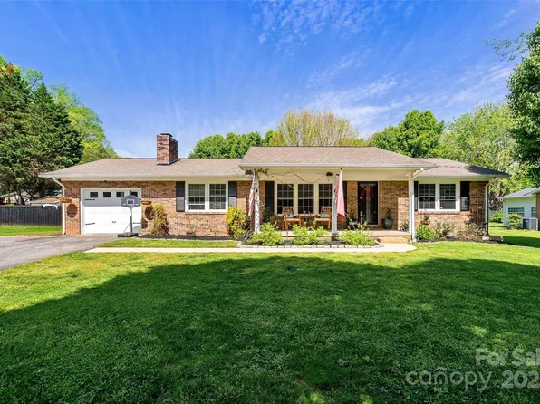 108 W Carson St #10, Old Fort, NC 28762