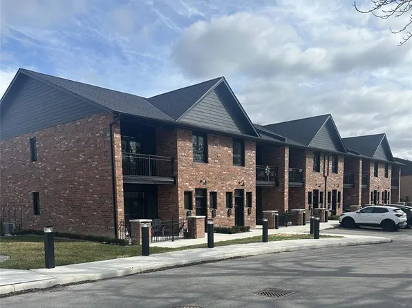 515 Dalhousie St #3A, Amherstburg, ON N9V 3P3