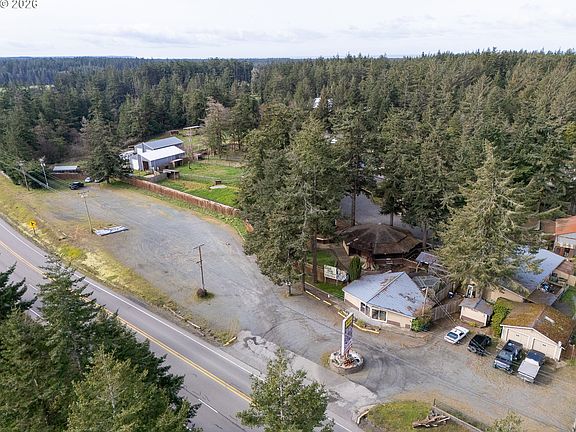 3rd image of 46914 Highway 101