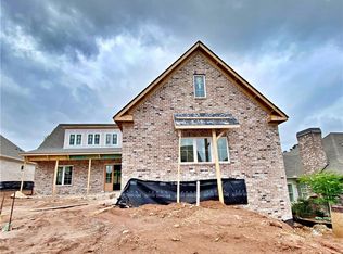 16 Kipling Ln, Auburn, AL 36830