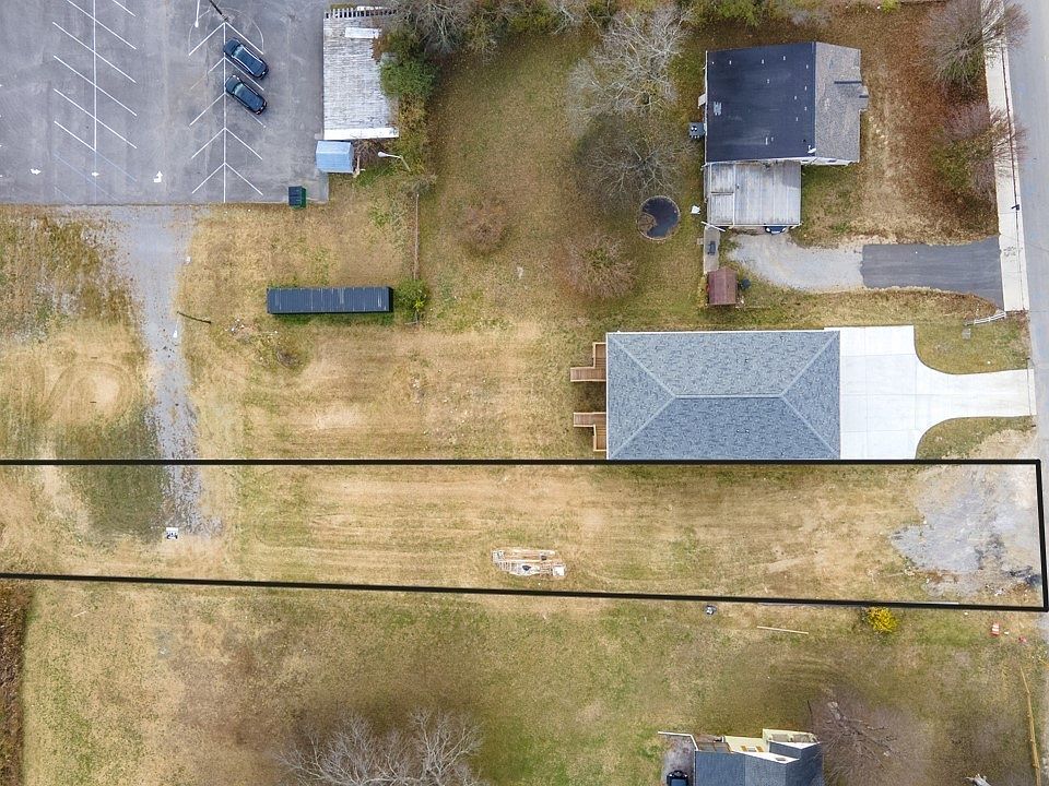 2nd image of 2108 Courtney Ave Lot C-d